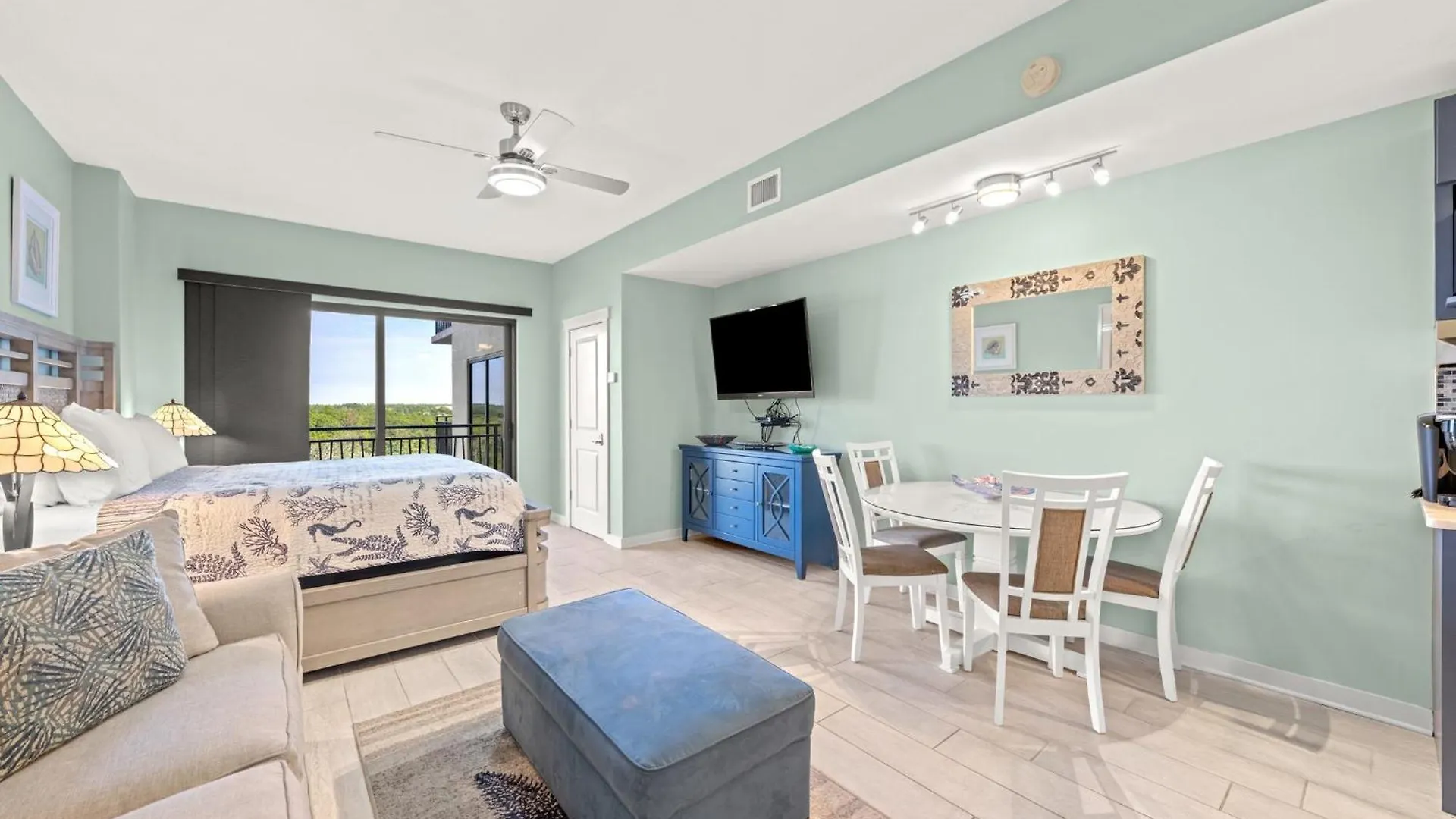 Origin 0615 - Studio King - Stylish Unit With City Views By Beach Haven Vacation Rentals Panama City Beach